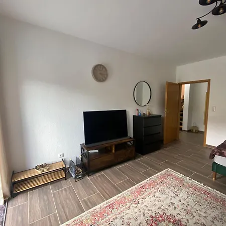 Zentrale Und Barrierefreie Mit Terrasse * Alfeld (Lower-Saxony)
