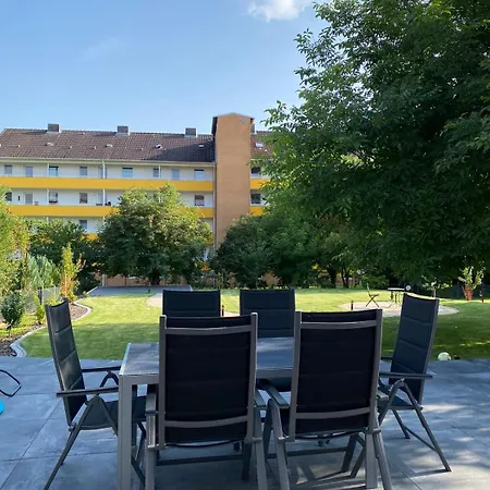 Zentrale Und Barrierefreie Mit Terrasse * Alfeld (Lower-Saxony)
